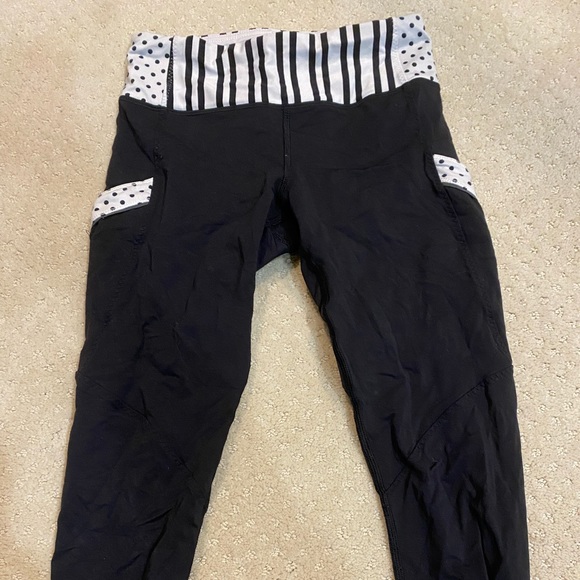 Lululemon Leggings Size 2 With Pockets - Picture 1 of 2